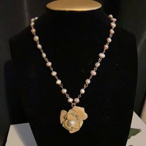 Fresh water pearl necklace